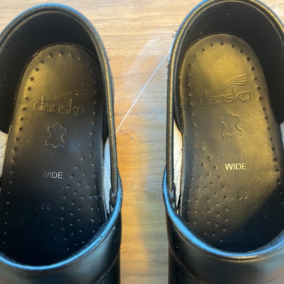 Black Dansko Clog - Picture 4 of 5